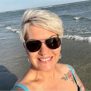 Meet your Posher, Sonya